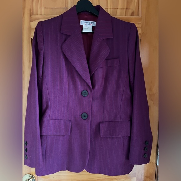 Vintage YVES SAINT LAURENT YSL fine wool pinstriped skirt suit size 40 medium 8 - Picture 4 of 16